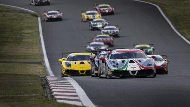 Photo of Uchida and Lo, first winners of Ferrari Challenge Japan at Fuji